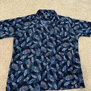 Van Heusen Navy Leaf Pattern Shirt